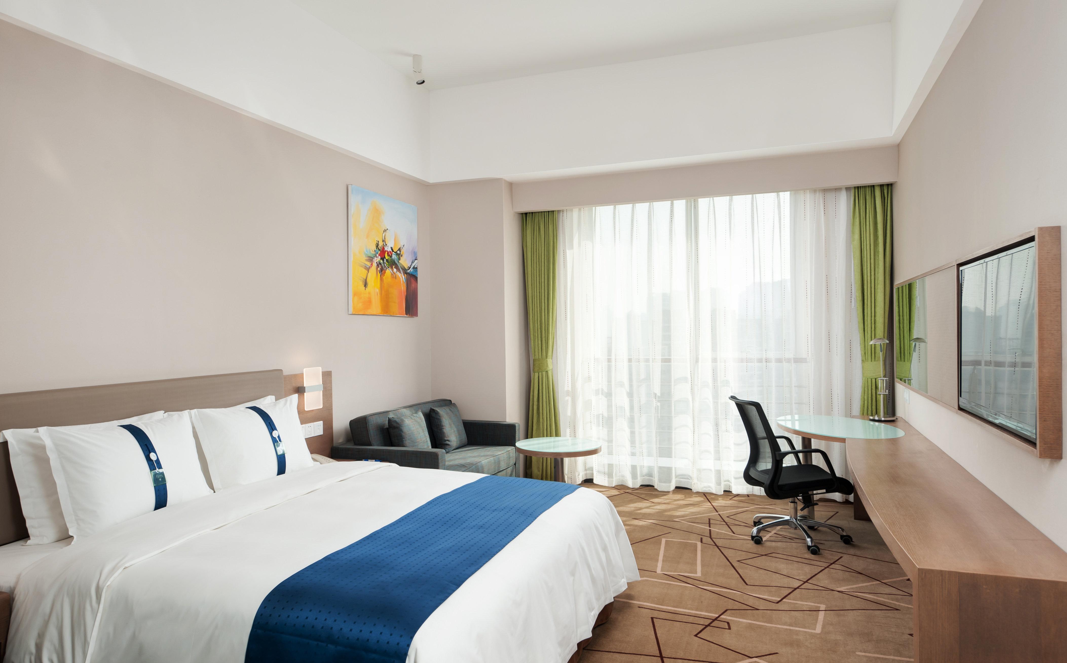 Holiday Inn Express Chengdu West Gate By Ihg Exterior photo