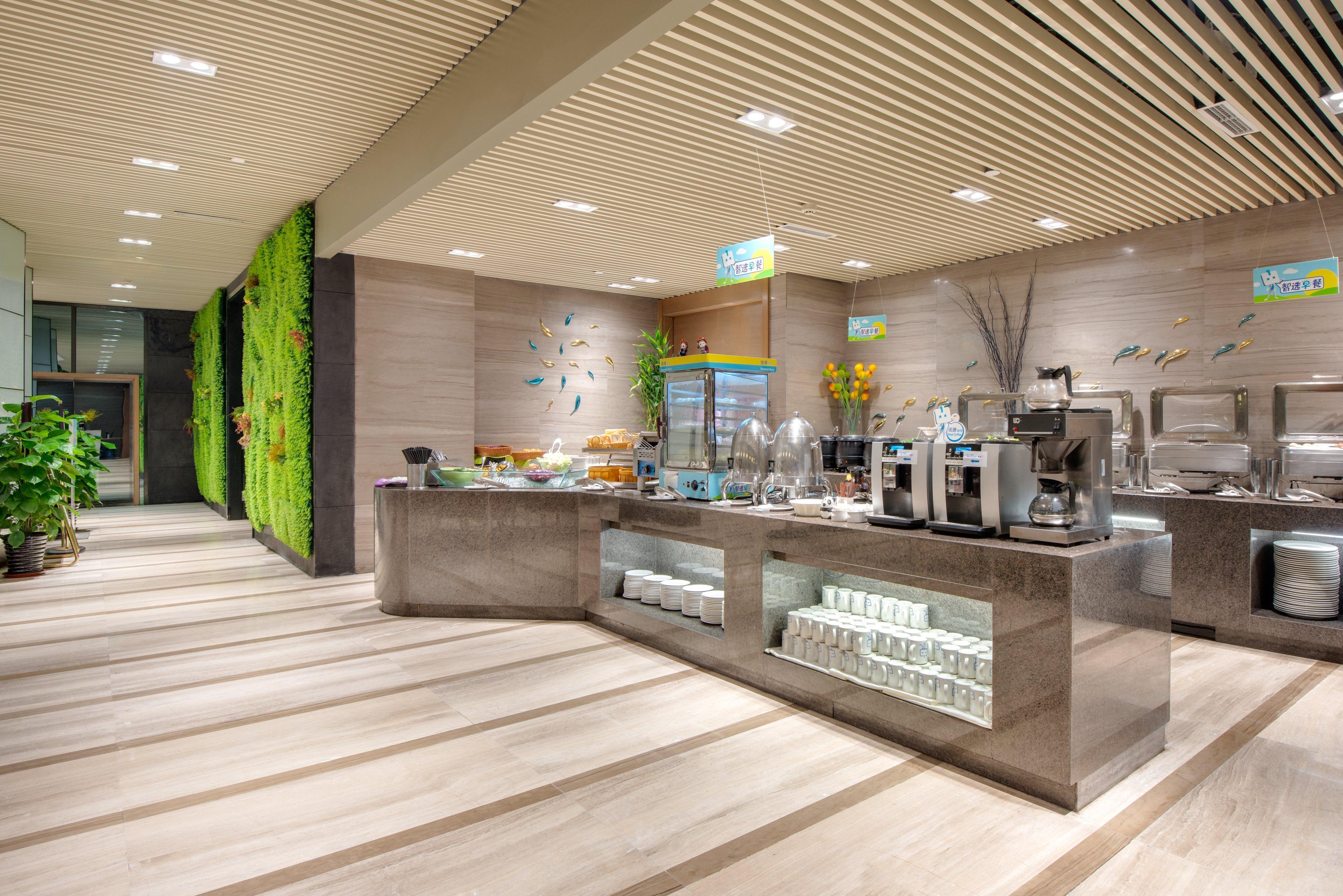 Holiday Inn Express Chengdu West Gate By Ihg Exterior photo