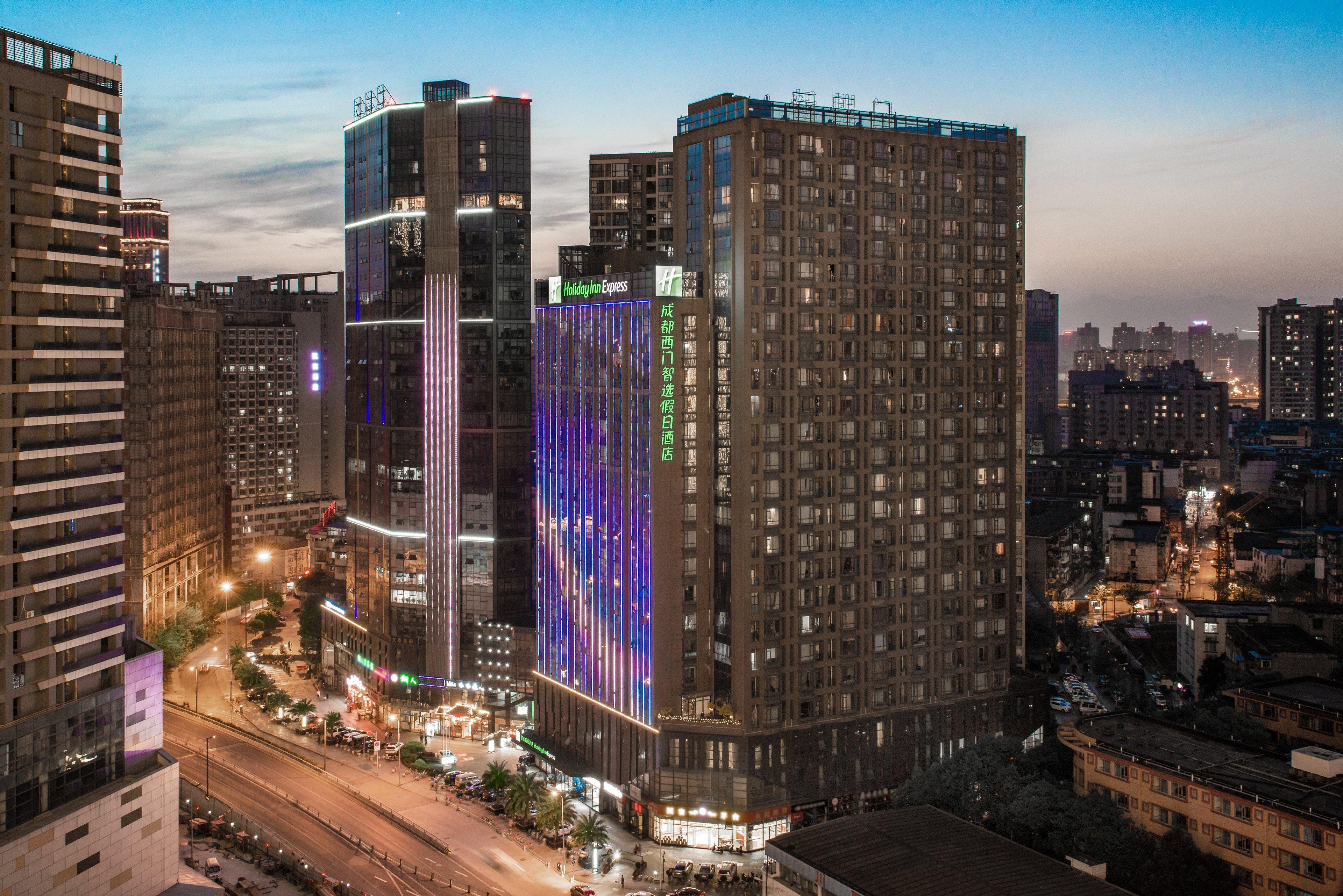 Holiday Inn Express Chengdu West Gate By Ihg Exterior photo
