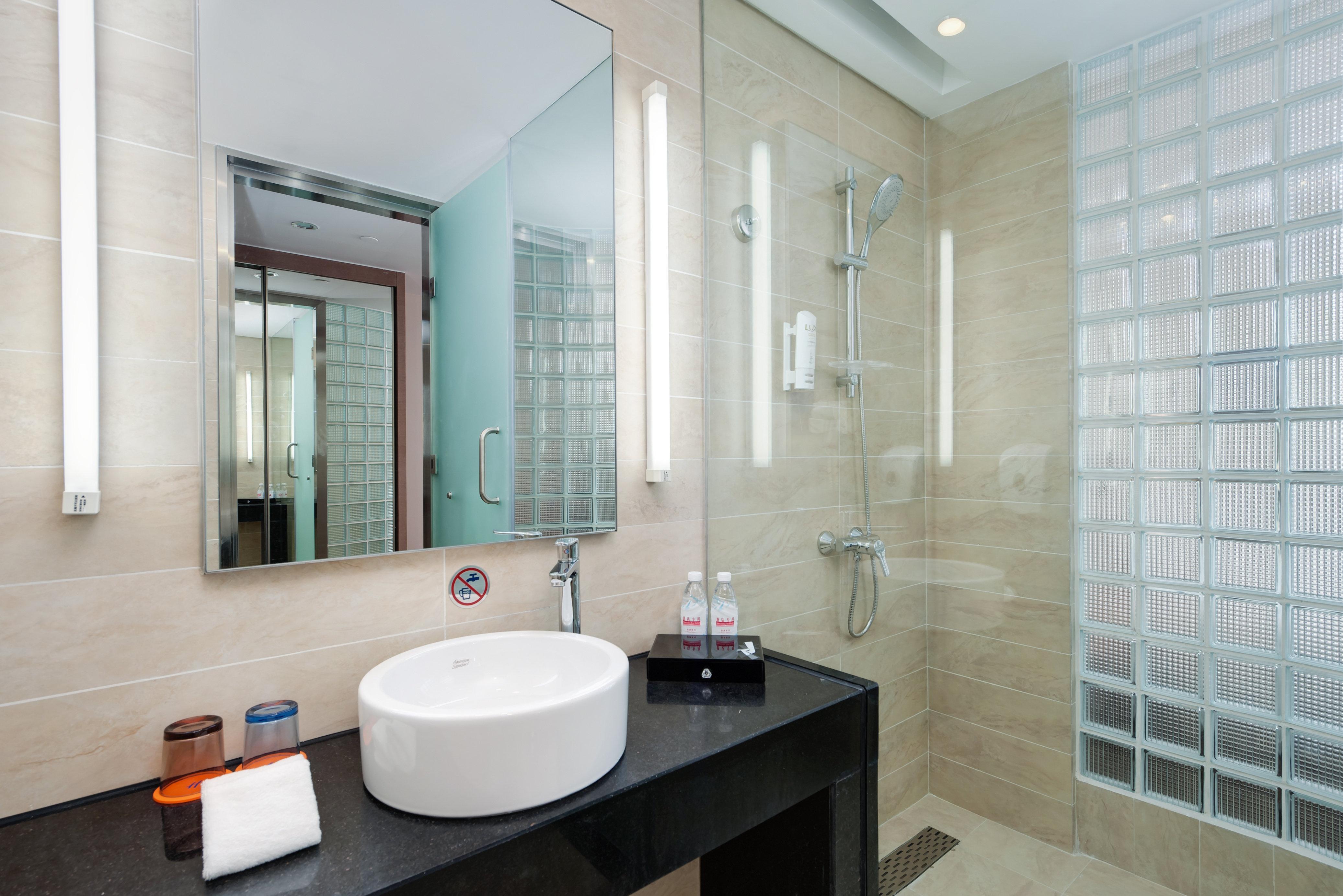 Holiday Inn Express Chengdu West Gate By Ihg Exterior photo