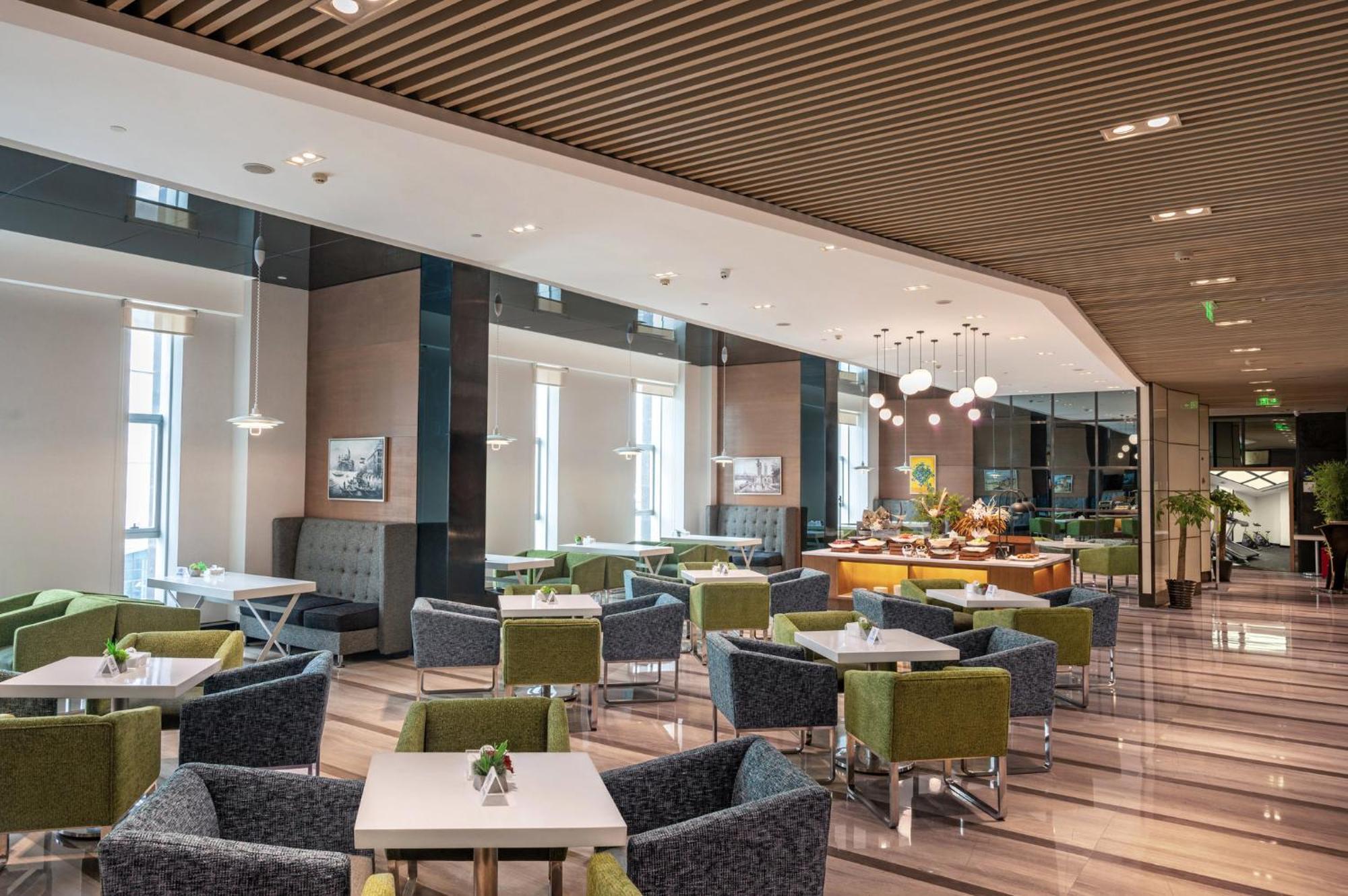 Holiday Inn Express Chengdu West Gate By Ihg Exterior photo